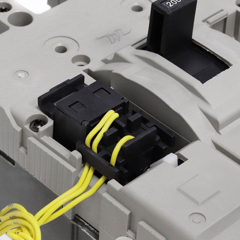 Автоматический выключатель АЕ 2066 МТ (К.С.) 100А (с контактом сигнализации)