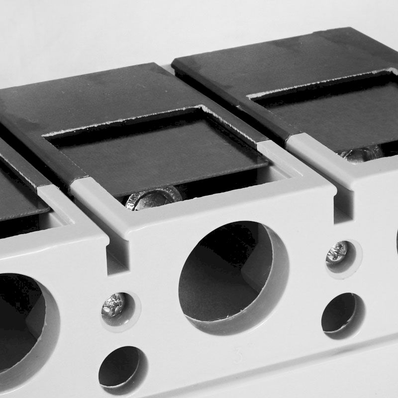 Автоматический выключатель ВА 57 39 NM1-341210 400А с независимым расцепителем НР-NM1/0630 Автоматический выключатель ВА 57 39 NM1-341210 400А с независимым расцепителем НР-NM1/0630