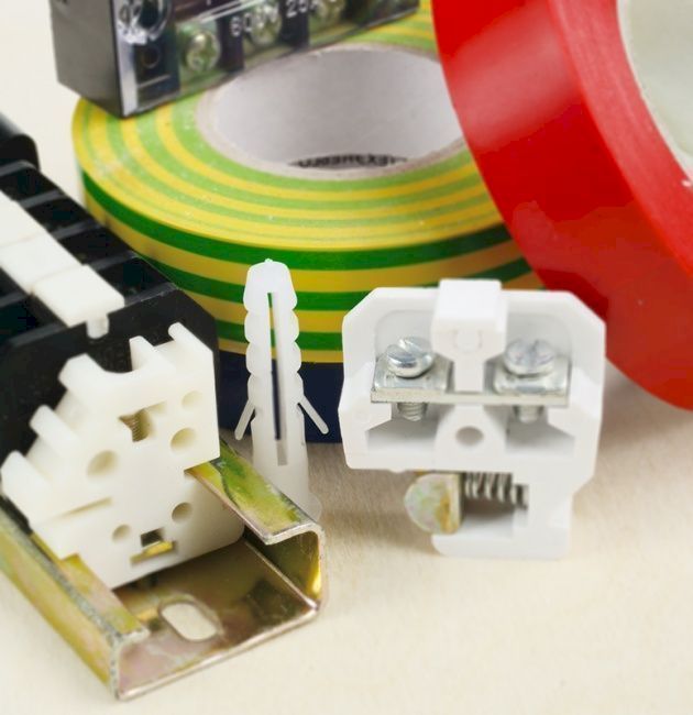 Дюбель EN-12 нейлоновый (100 шт)