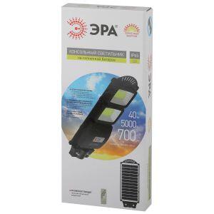 ЭРА Консольный светильник на солн. бат.,SMD, 40W, с датч. движ., ПДУ, 700lm, 5000К, IP65 (6/126)