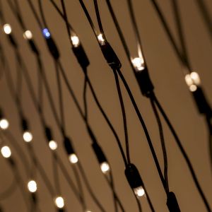 Гирлянда ЭРА ERAPS-SKW2 светодиодная новогодняя сеть 2x3 м тёплый белый свет 300 LED черный каучук