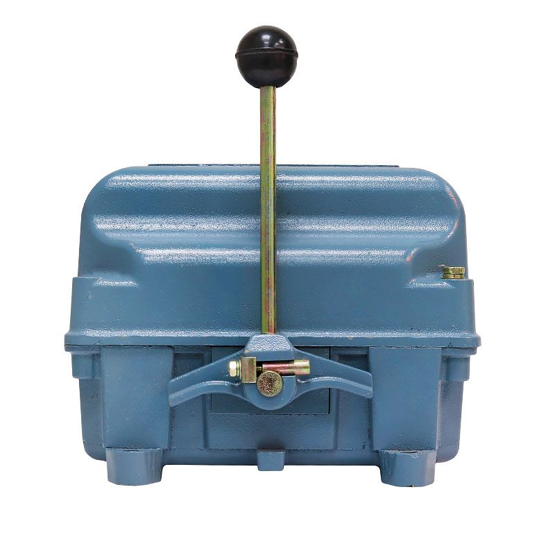 Командоконтроллеры ККТ-68   IP40