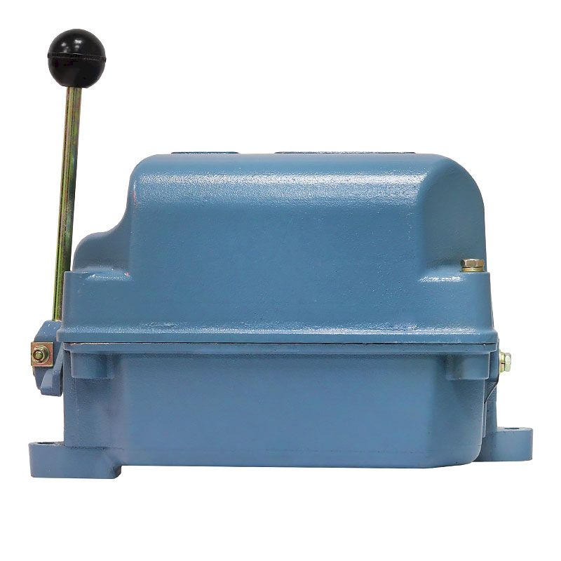 Командоконтроллеры ККТ-68   IP40