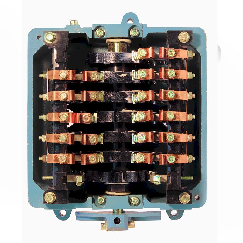 Командоконтроллеры ККТ-68   IP40