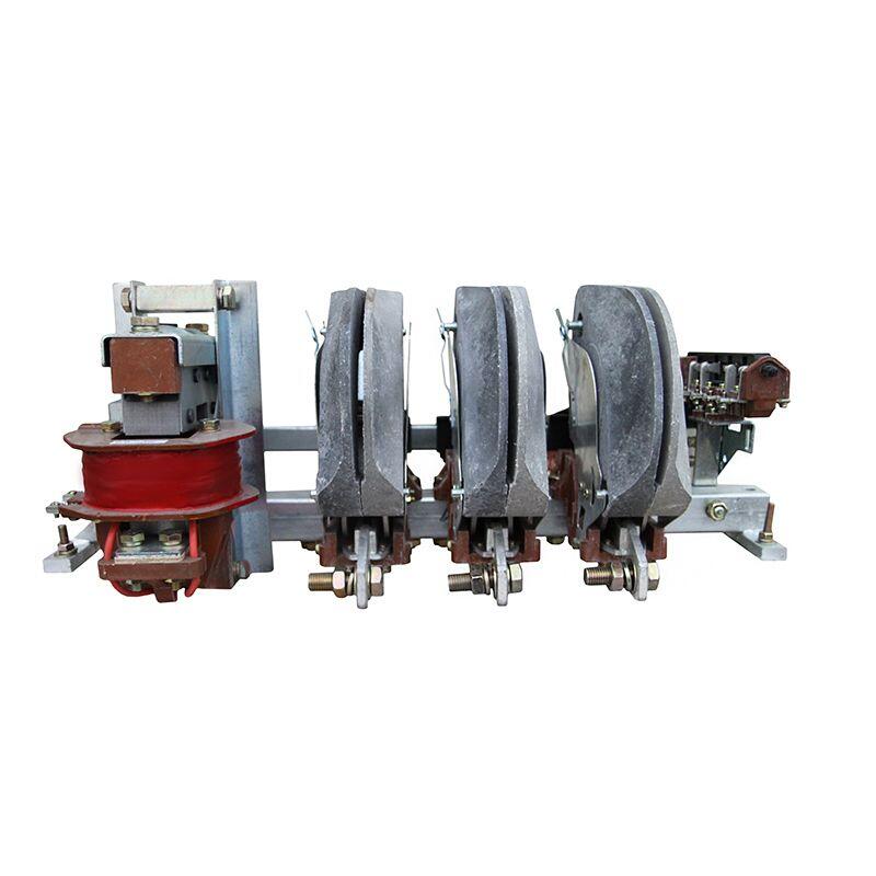 Контактор э/м КТ-6053 630А 380В Контактор э/м КТ-6053 630А 380В