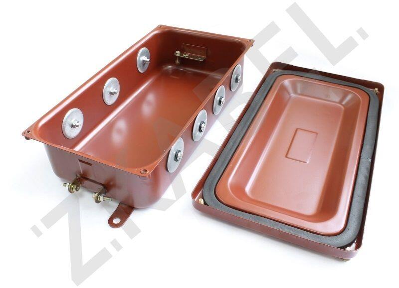 Коробка соединительная КС-20 УХЛ1,5 IP65 металлические заглушки ЗЭТА Коробка соединительная КС-20 УХЛ1,5 IP65 металлические заглушки ЗЭТА