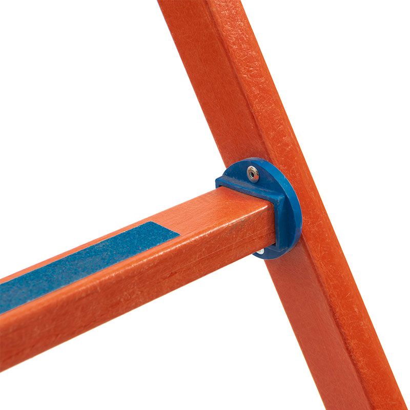 Лестница стеклопластиковая приставная диэлектрическая телеком ЛСПД-3,0 ЕТ (Н-3,0м, 8ступ, 8,5кг)