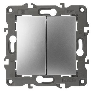 Переключатель ЭРА Elegance 14-1112-03 перекрёстный двойной, 10АХ-250В, алюминий Переключатель ЭРА Elegance 14-1112-03 перекрёстный двойной, 10АХ-250В, алюминий