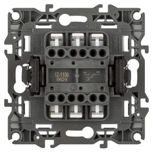 Переключатель ЭРА Серия 12 12-1106-16 двойной, 10АХ-250В, титан Переключатель ЭРА Серия 12 12-1106-16 двойной, 10АХ-250В, титан