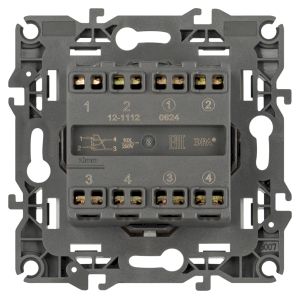 Переключатель перекрестный ЭРА Серия 12 12-1112-01М двойной, 10АХ-250В, белый матовый Переключатель перекрестный ЭРА Серия 12 12-1112-01М двойной, 10АХ-250В, белый матовый