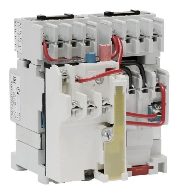 Пускатель магнитный ПМ12-010601 УХЛ4 В 220В 4з+6р 0,63А КЗЭ Пускатель магнитный ПМ12-010601 УХЛ4 В 220В 4з+6р 0,63А КЗЭ