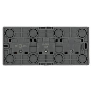 Розетка ЭРА Эксперт 11-2208-03 тройная с заземлением 3х2P+E Schuko IP20 16A-250В ОУ алюминий