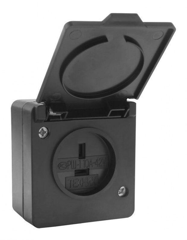 Розетка о/у 10А, 42В, IP43  РШ1-10-42