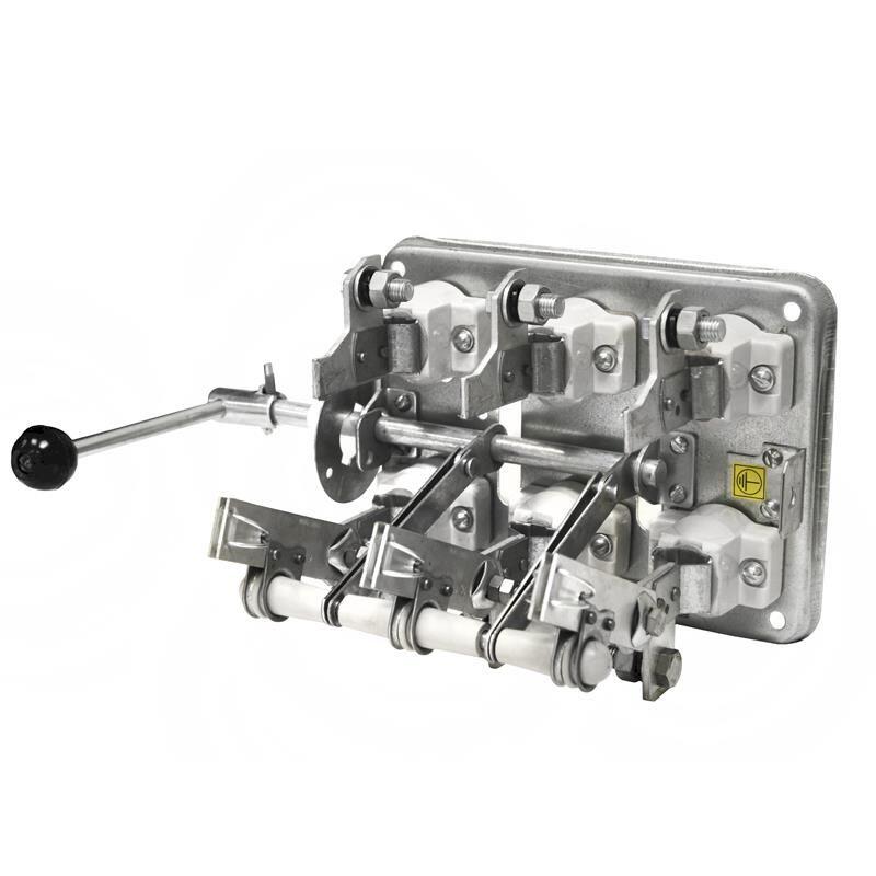 Рубильник РБ-2/2Л с левым приводом Рубильник РБ-2/2Л с левым приводом