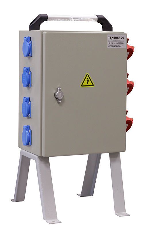 Щит ЩМ- РУСП- 100-4х1П-3х3П IP54 (ВВ-100А с 1 УЗО, 4 роз. 1Р+N+РЕ 16A, 3 роз. 3Р+N+PE 16А) Щит ЩМ- РУСП- 100-4х1П-3х3П IP54 (ВВ-100А с 1 УЗО, 4 роз. 1Р+N+РЕ 16A, 3 роз. 3Р+N+PE 16А)