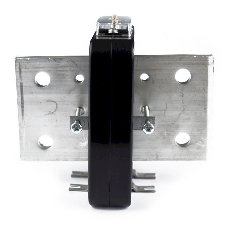 Трансформатор тока ТШП М-0,66  2000/5  кл.т.0,5 5ВА