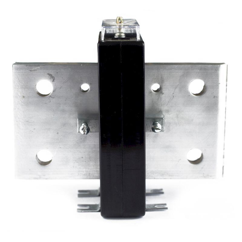 Трансформатор тока ТШП М-0,66  2000/5  кл.т.0,5 5ВА